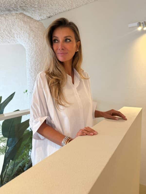 FEYA - Oversized Blouse Short Sleeve White - Image 2