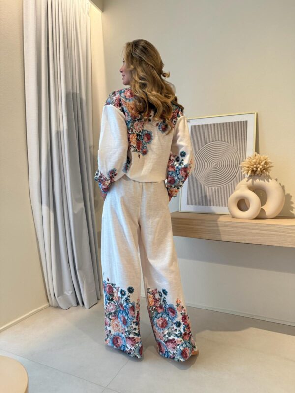 JULIETTA - Blouse Flower Print - PRE ORDER - Image 4