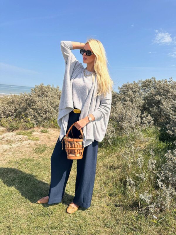 SIEN - Poncho Light Grey