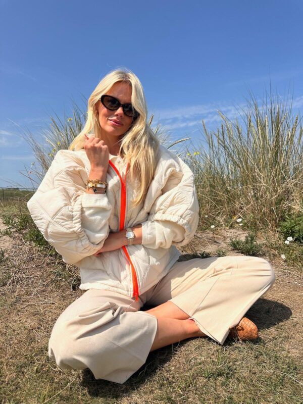 ROSIE - Body Warmer - Beige & Orange Zipper - Image 2