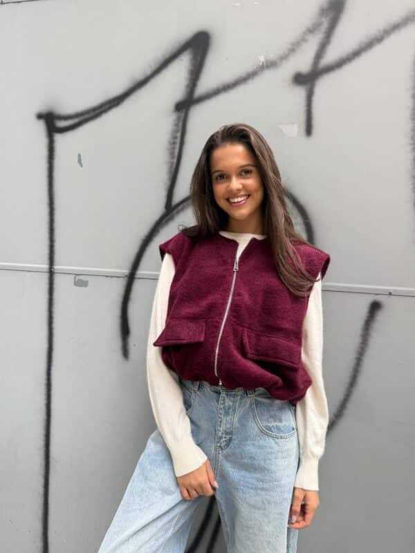 ROSE - Zip Gilet Bordeaux - Image 2