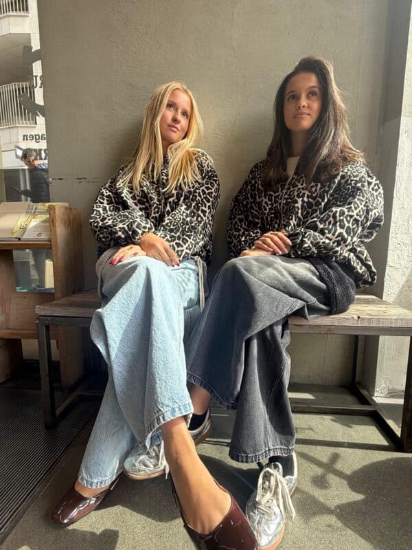 LEO - Bomber Jacket Leopard - Image 2