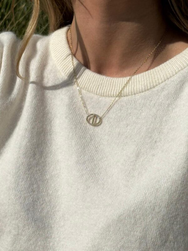 NECKLACE - U Diamond