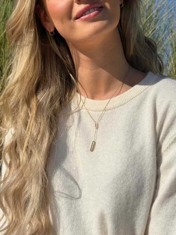 NECKLACE - O