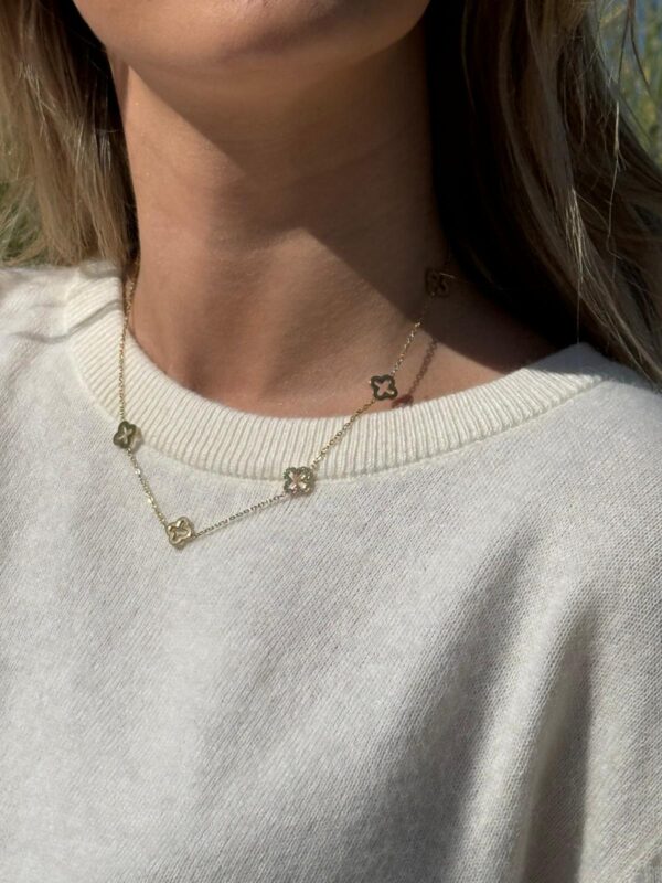 NECKLACE - Diamond Flower