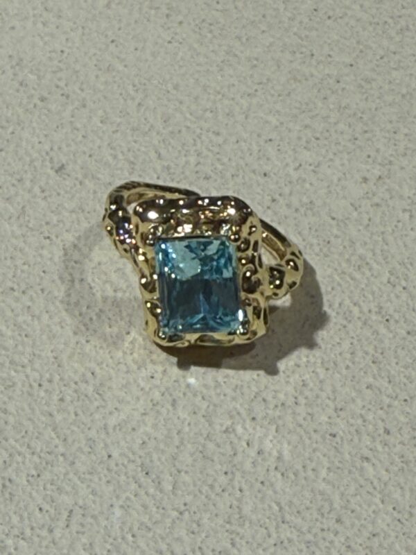 RING - blue stone