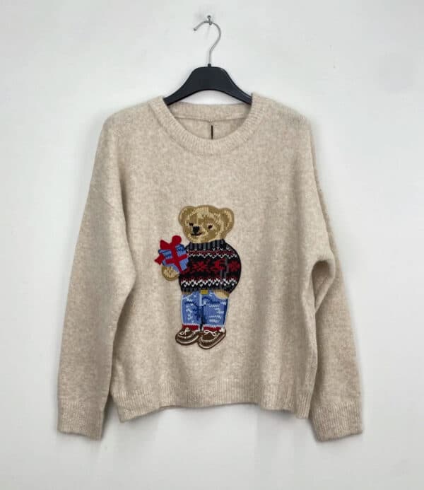 BEAR KNIT