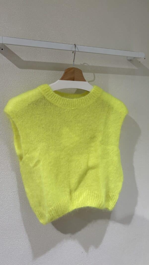 SLEEVELESS KNIT TOP - TU