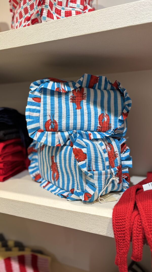 Lobster toiletry bag