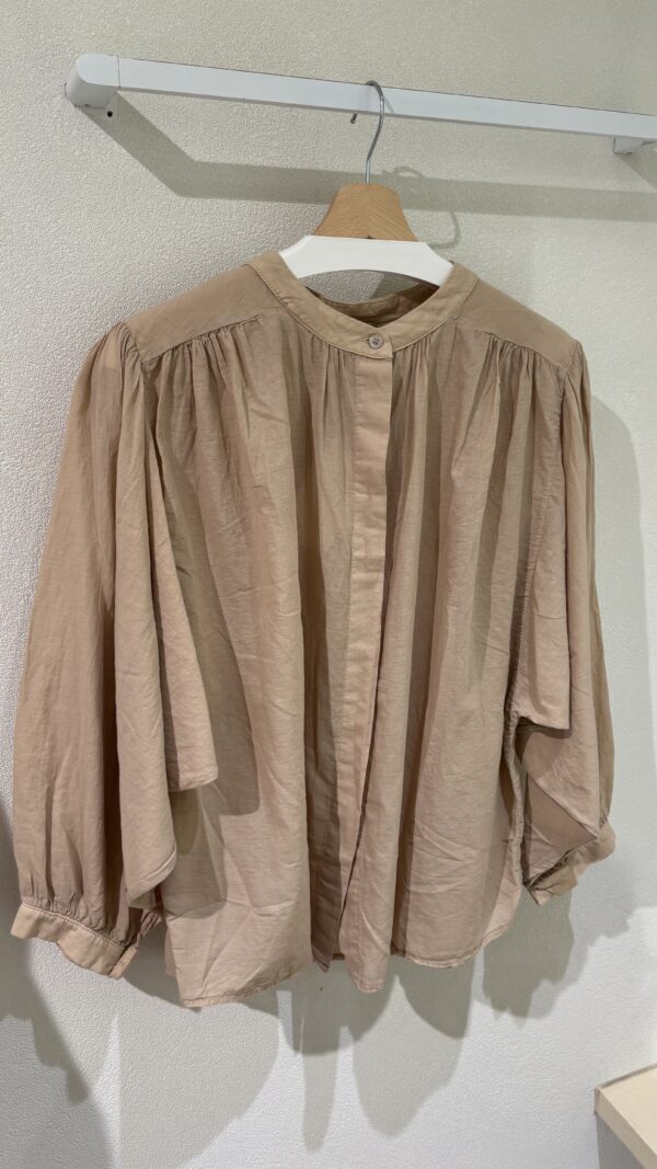 SOFT SAND BLOUSE ONE SIZE