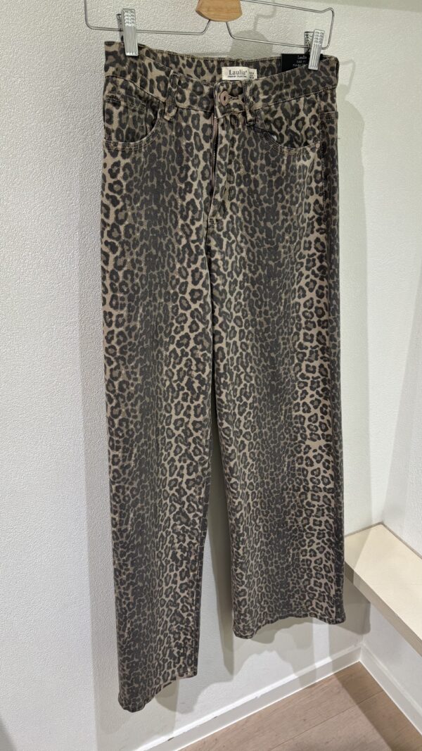 LEO JEANS 42 / X-LARGE