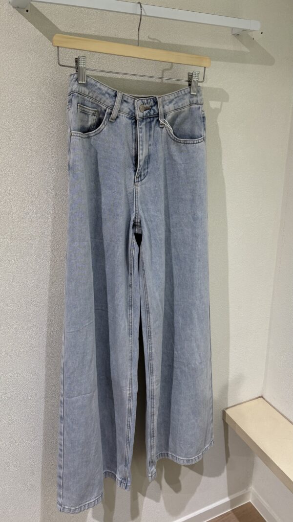SOFT SKY JEANS 42 / X-LARGE