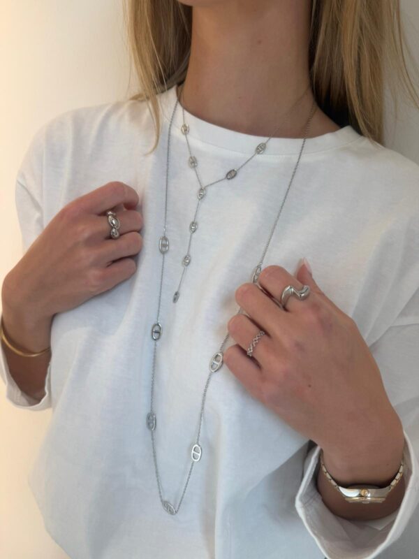LONG NECKLACE SILVER