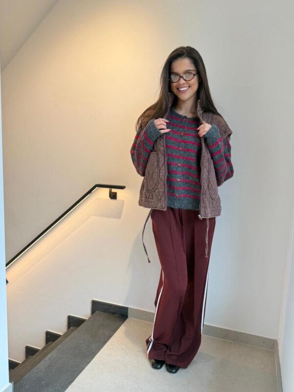 VALENTINE COZY STRIPE KNIT - ONE SIZE