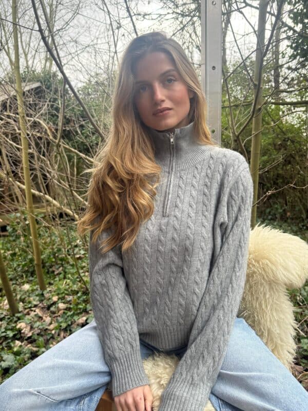 COZY ZIP KNIT - ONE SIZE