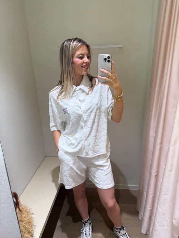 WHITE SPONGE BLOUSE - SMALL