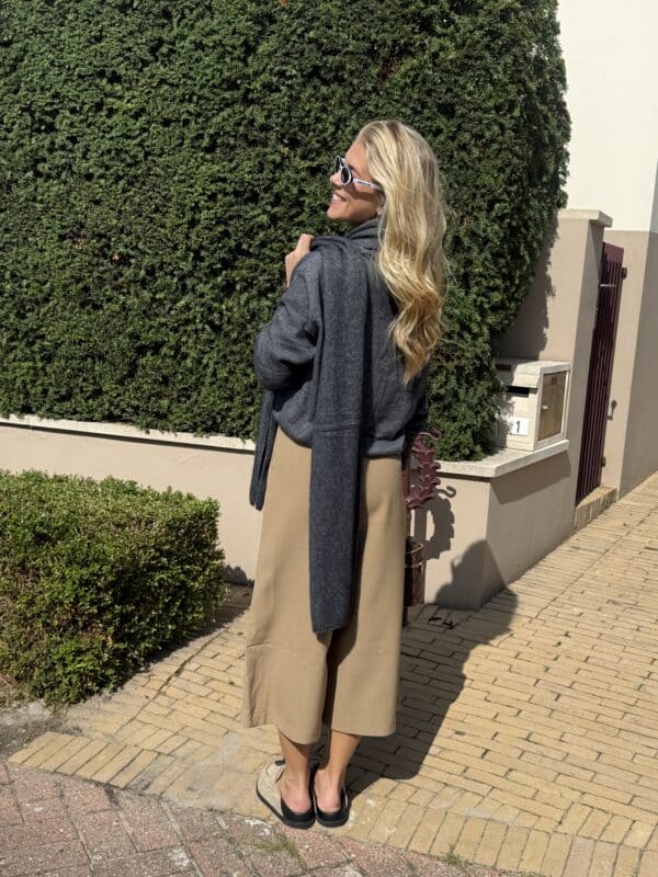 ANNA SCARF DARK GREY