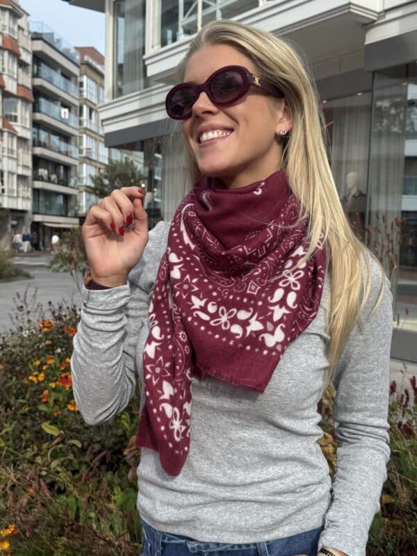 KUJT SCARF BORDEAUX