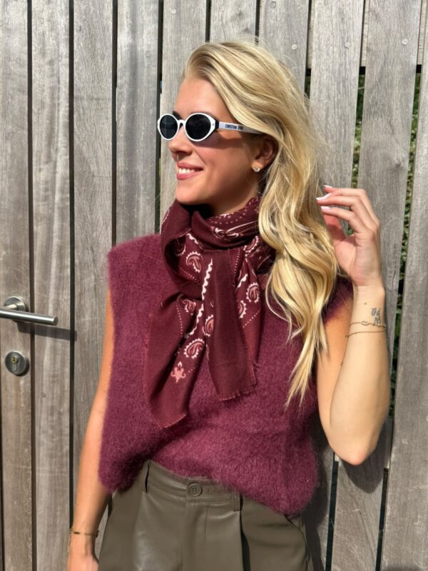 BORDEAUX SCARF