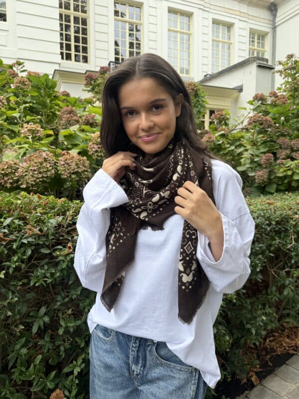 KUJT SCARF CHOCOLATE BROWN