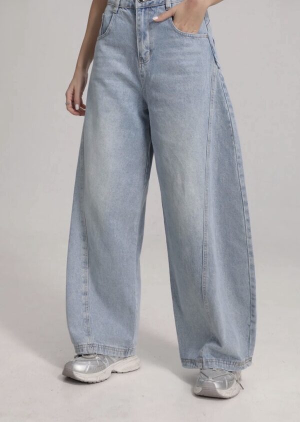LOREA JEANS BLUE MAAT 42
