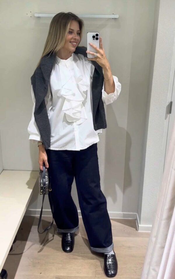 STELLA  BLOUSE WHITE ONE SIZE