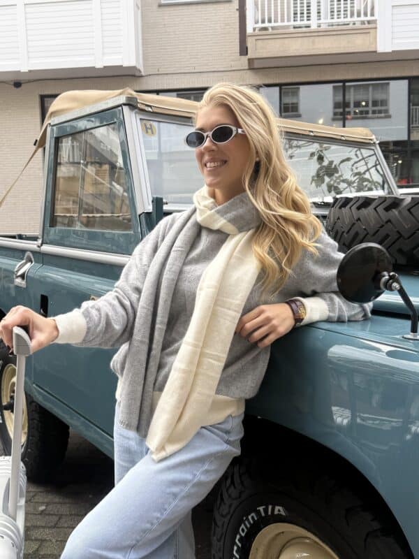 LOU KNIT - LIGHT GREY - CREAM ONE SIZE