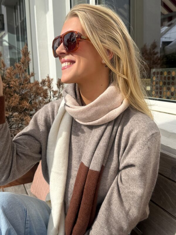 CLÉMENCE SCARF